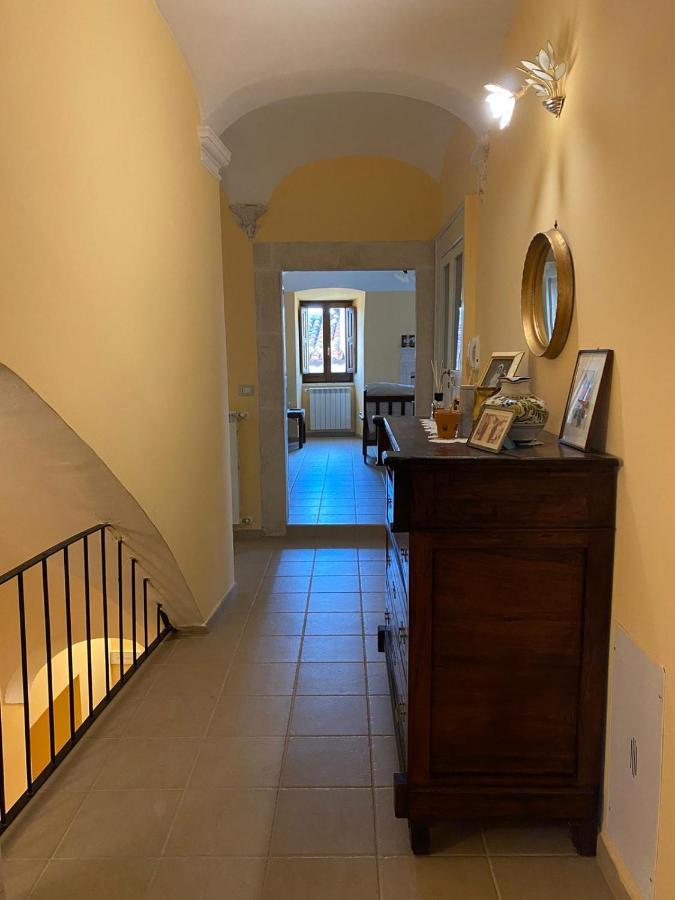 Dimora Di Nonno Livio Apartment Санто Стефано ди Сесанио Екстериор снимка